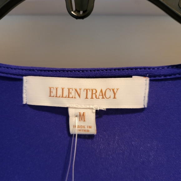 Elen Tracy purple top sz medium wrap style - Picture 3 of 4
